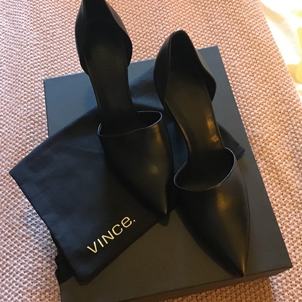 Vince by Vince Camuto D’orsay Pump